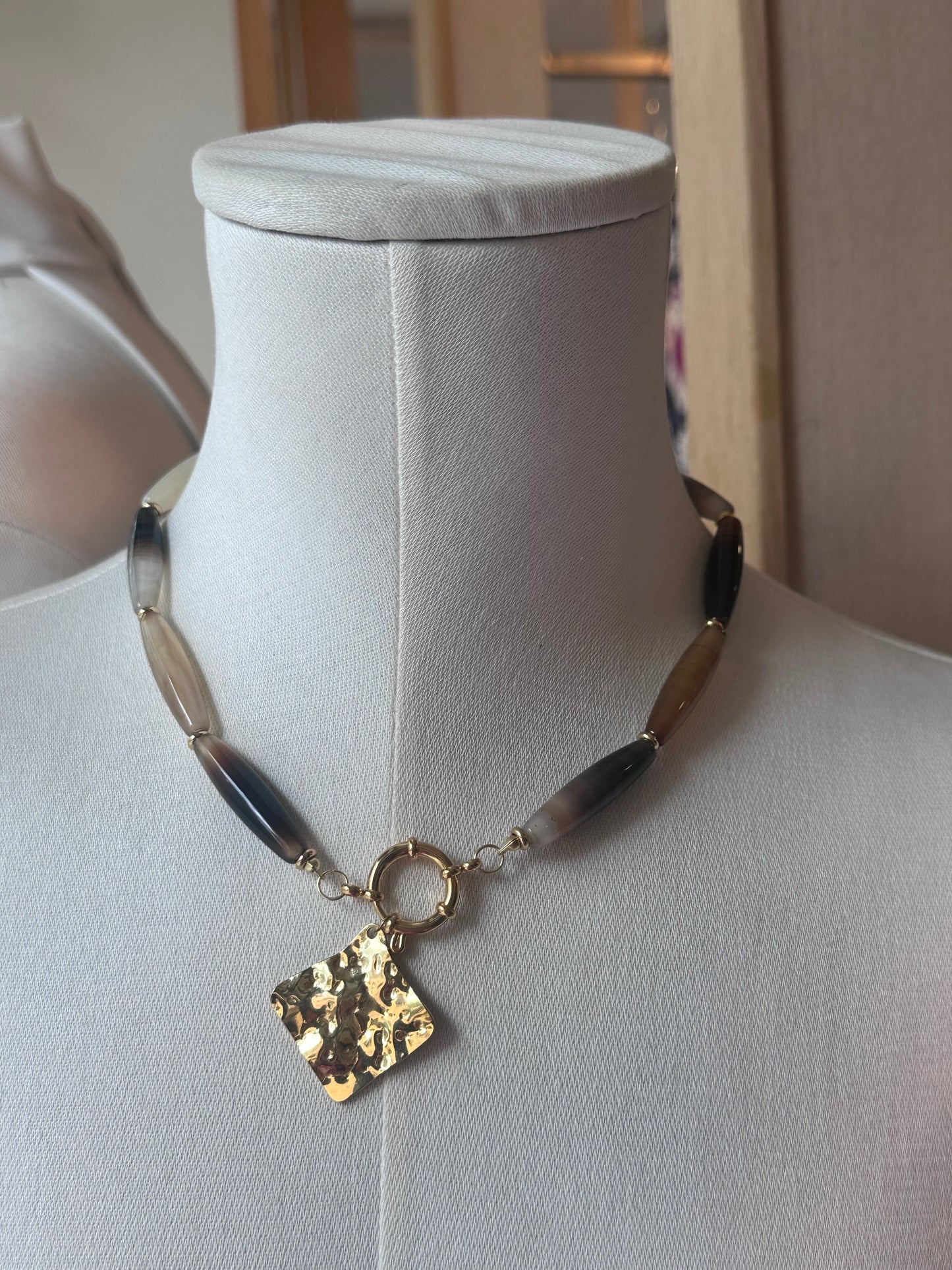 Collar Ventur