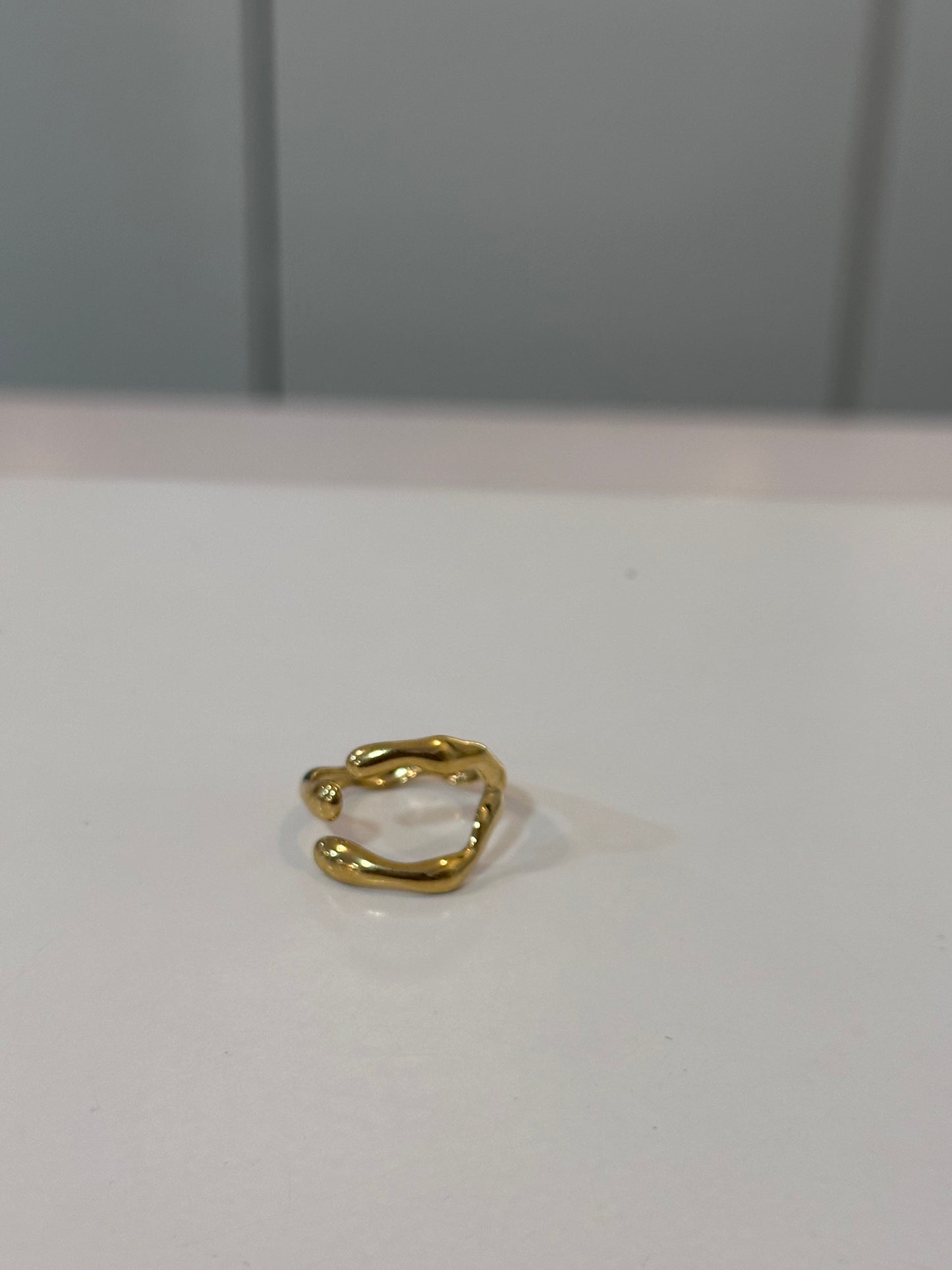 Anillo Elina