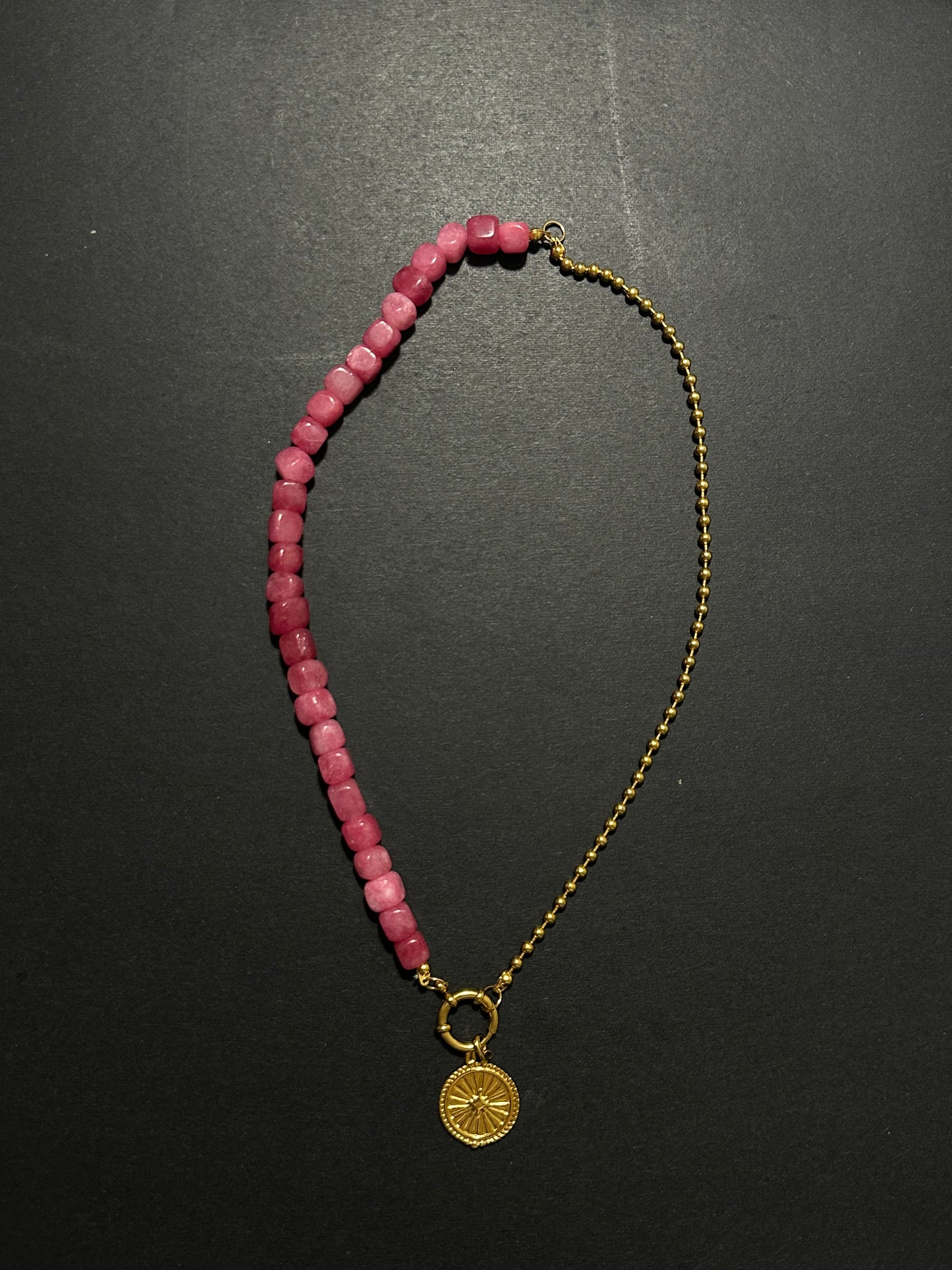 Collar Milán, Rosa