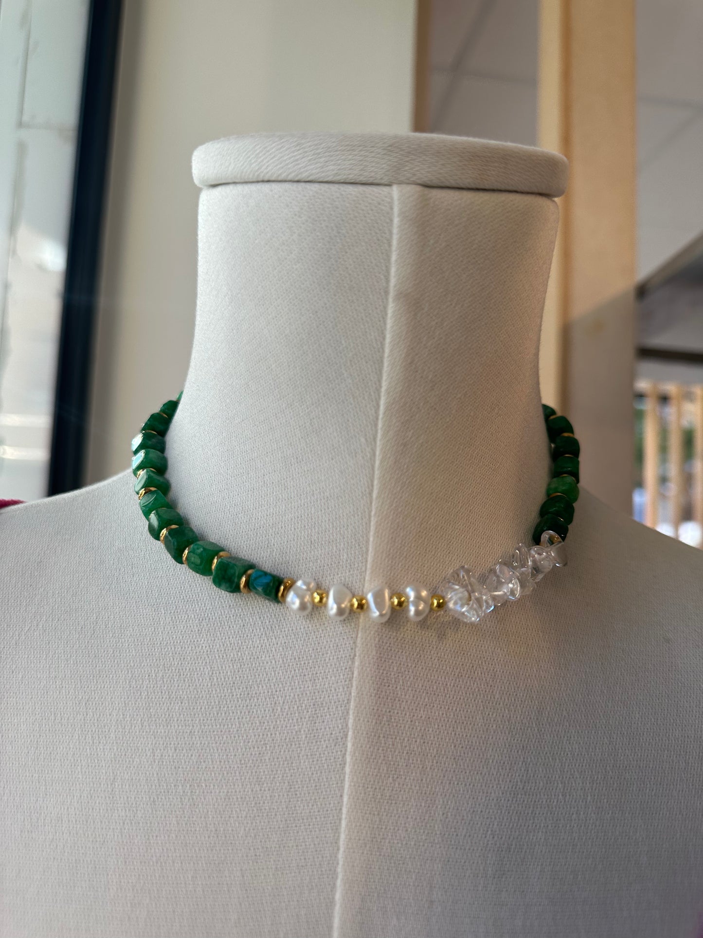 Collar Cubit