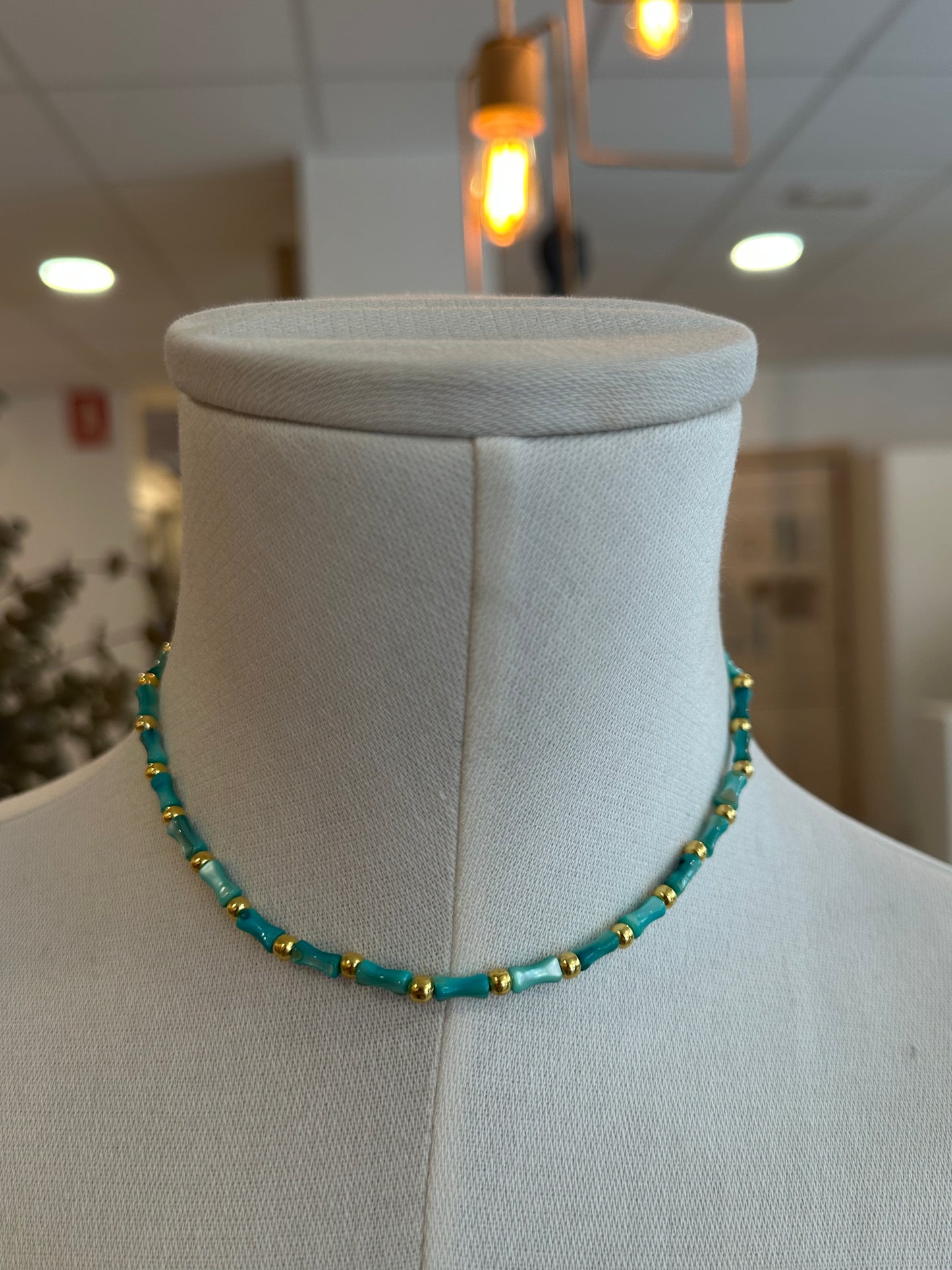 Collar tubito