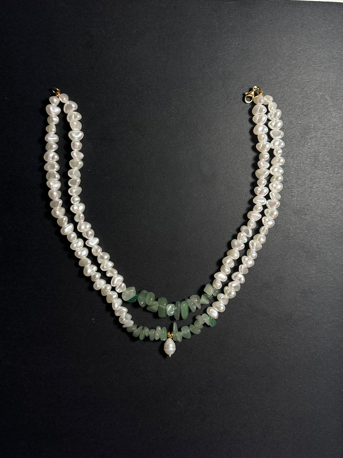 Collar doble. Verde