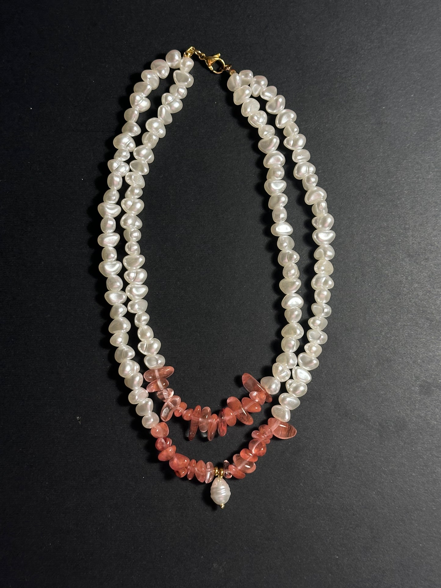 Collar doble. Rosa