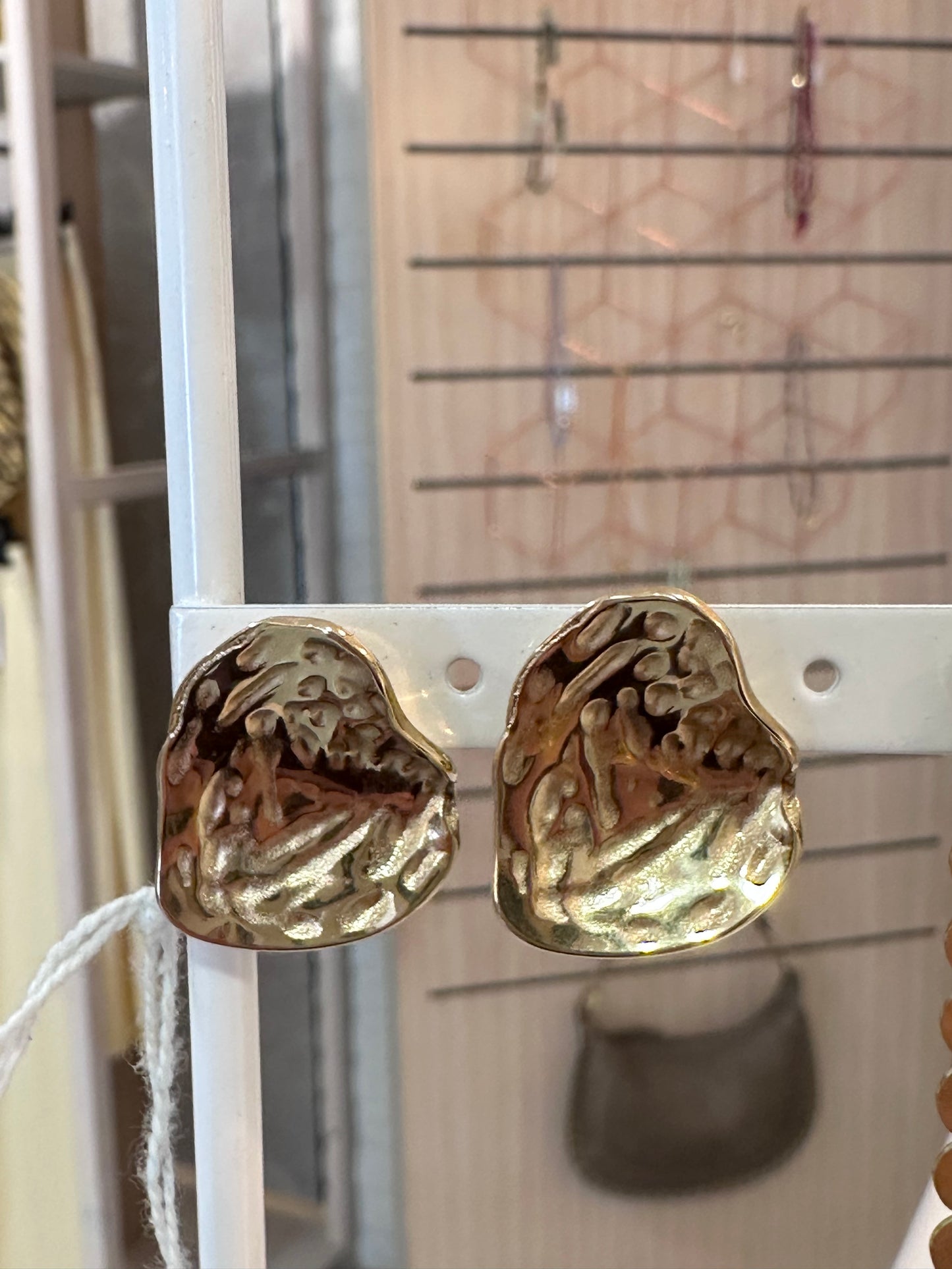 Pendientes Irre