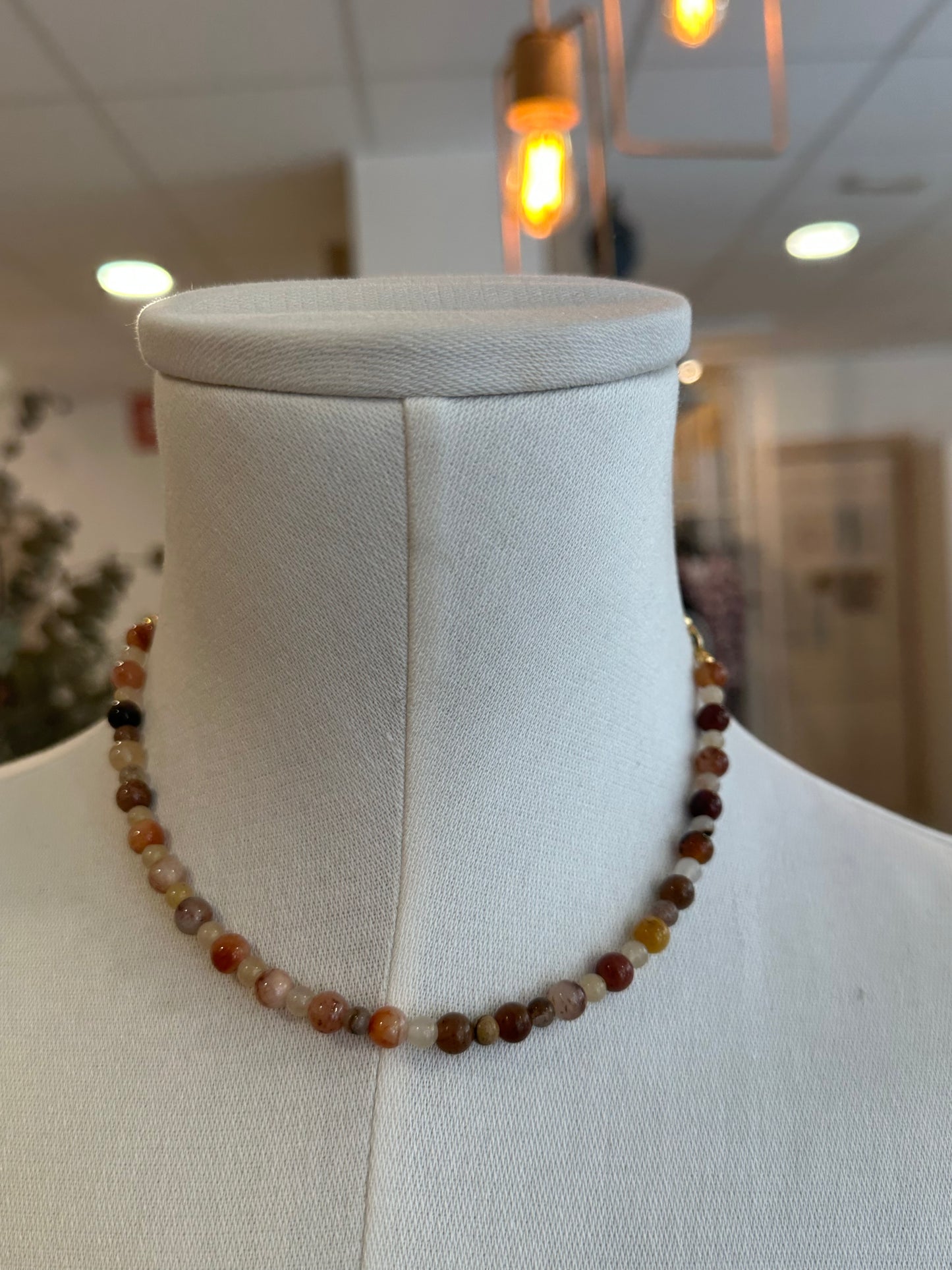 Collar Brown
