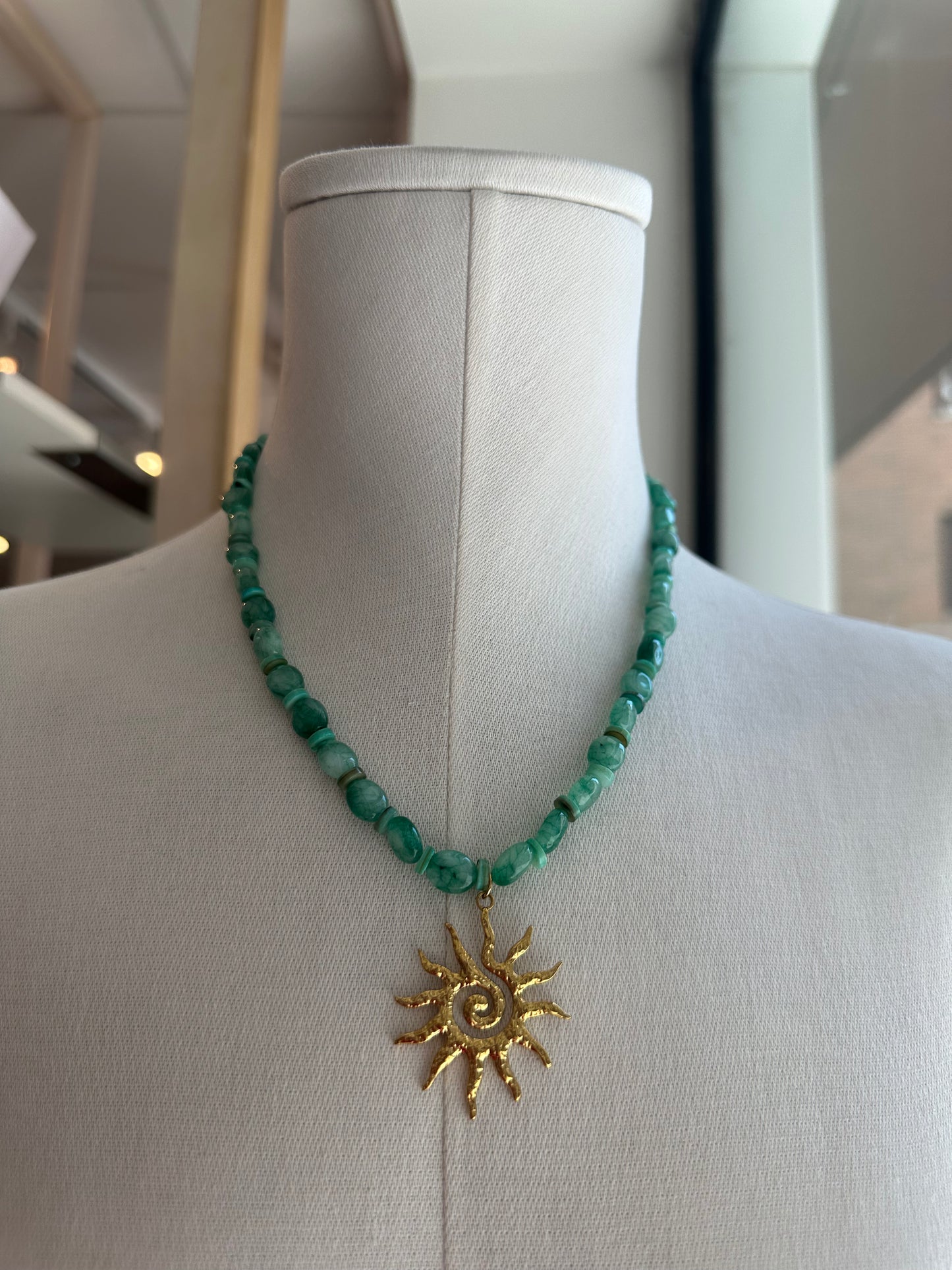 Collar Sol